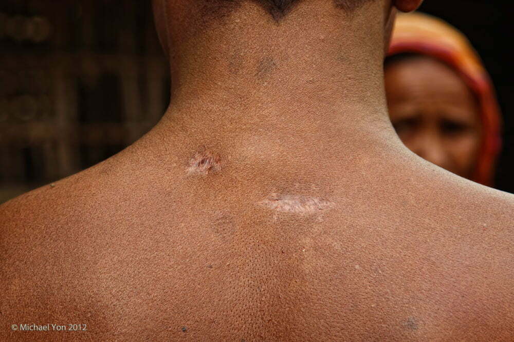 20120208- 10D8196cc-1000